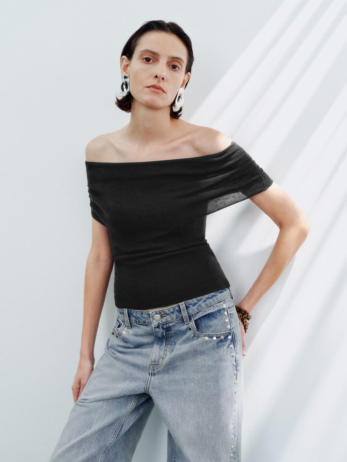 Off Shoulder Knitted T-Shirts