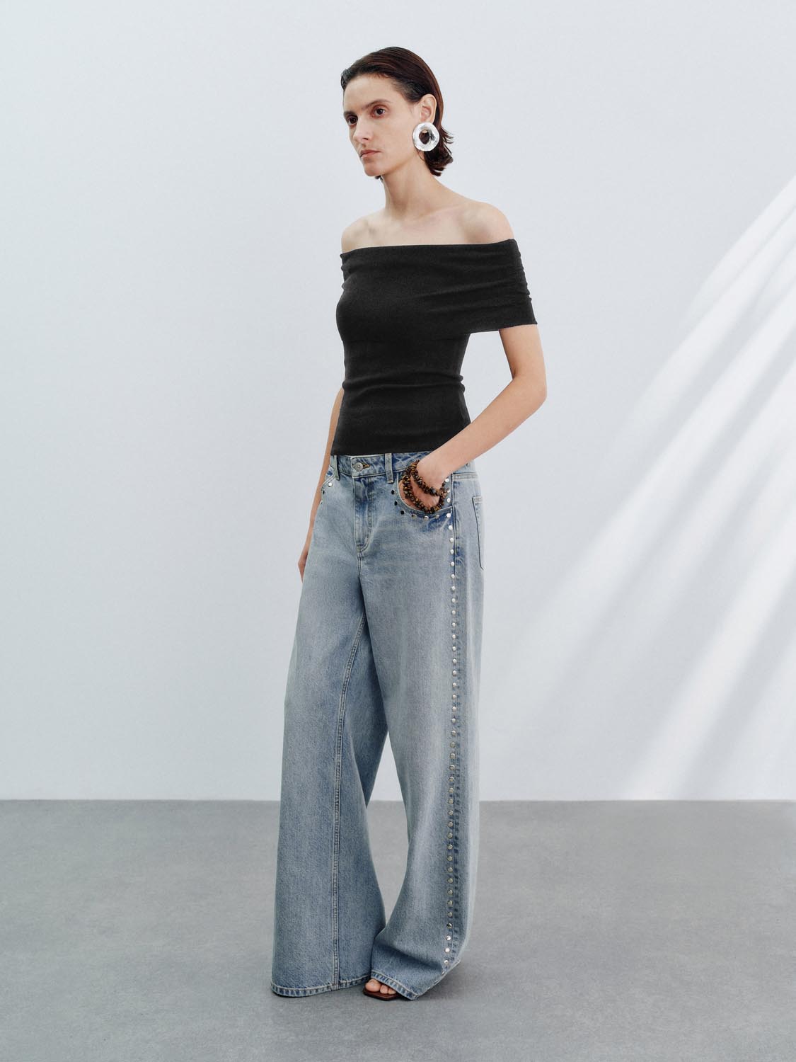 Off Shoulder Knitted T-Shirts