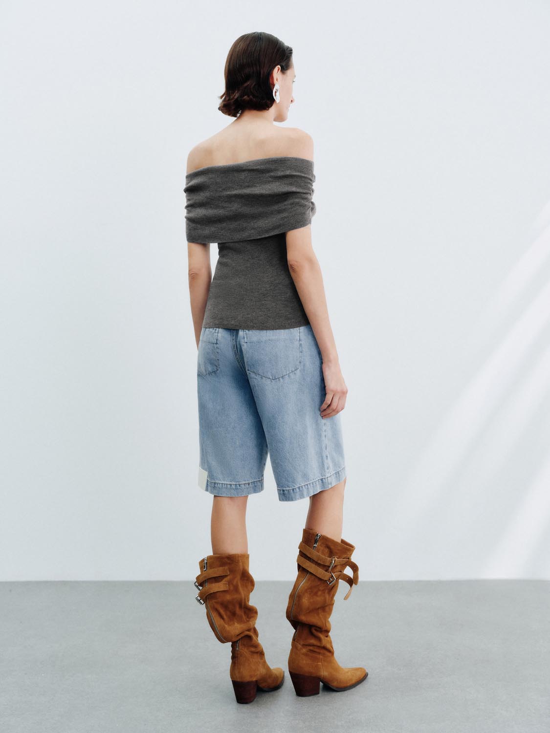 Off Shoulder Knitted T-Shirts