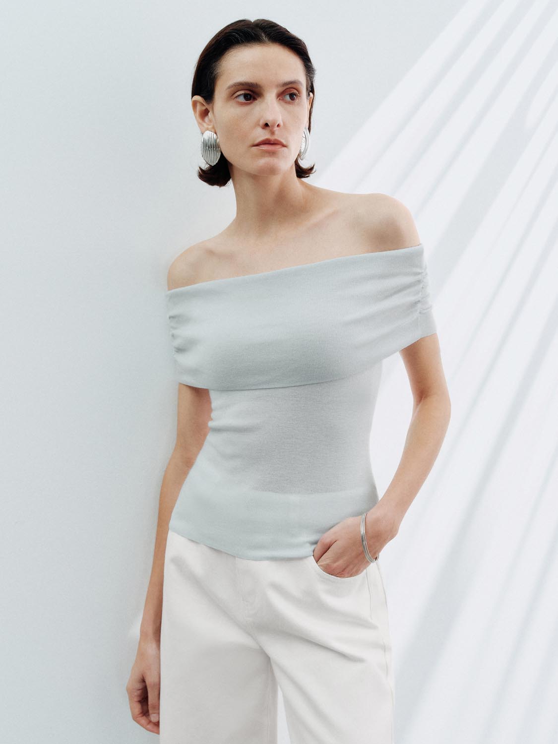 Off Shoulder Knitted T-Shirts