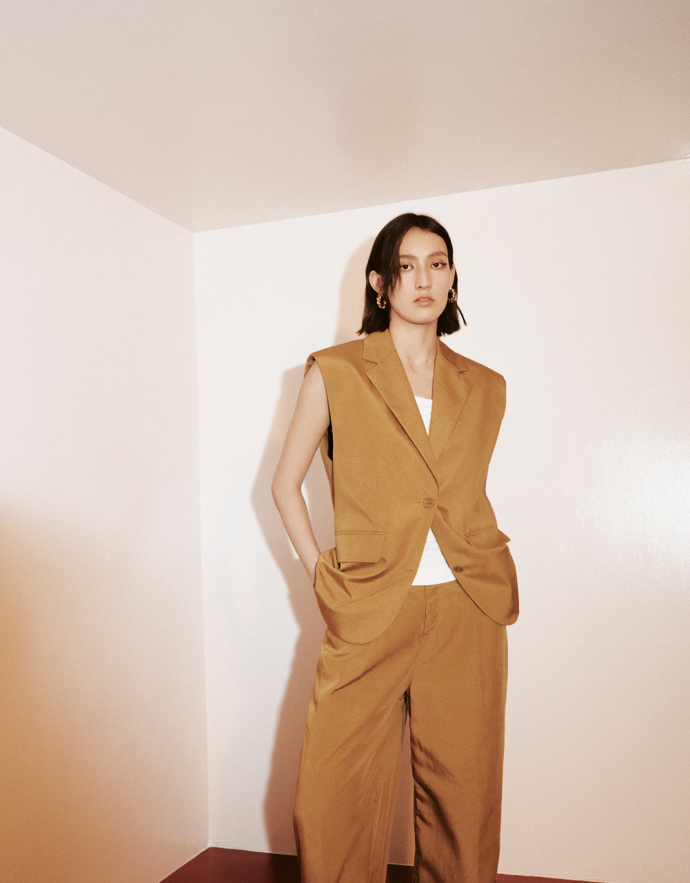 Linen Wide-Leg Pants