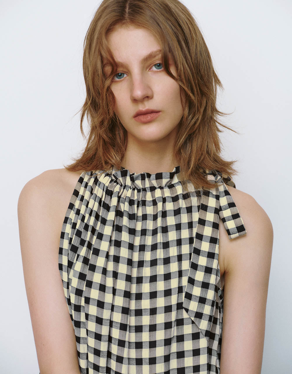 Halter Neck Plaid Sleeveless Blouse
