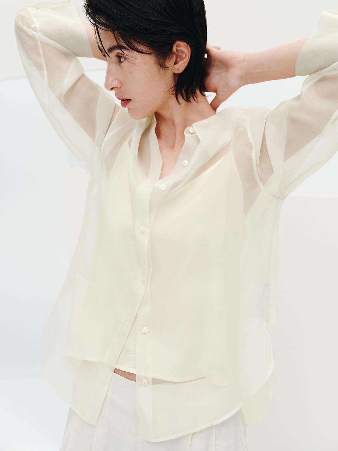 เสื้อเชิ้ตผ้าไหมโปร่งทรงหลวม 100%