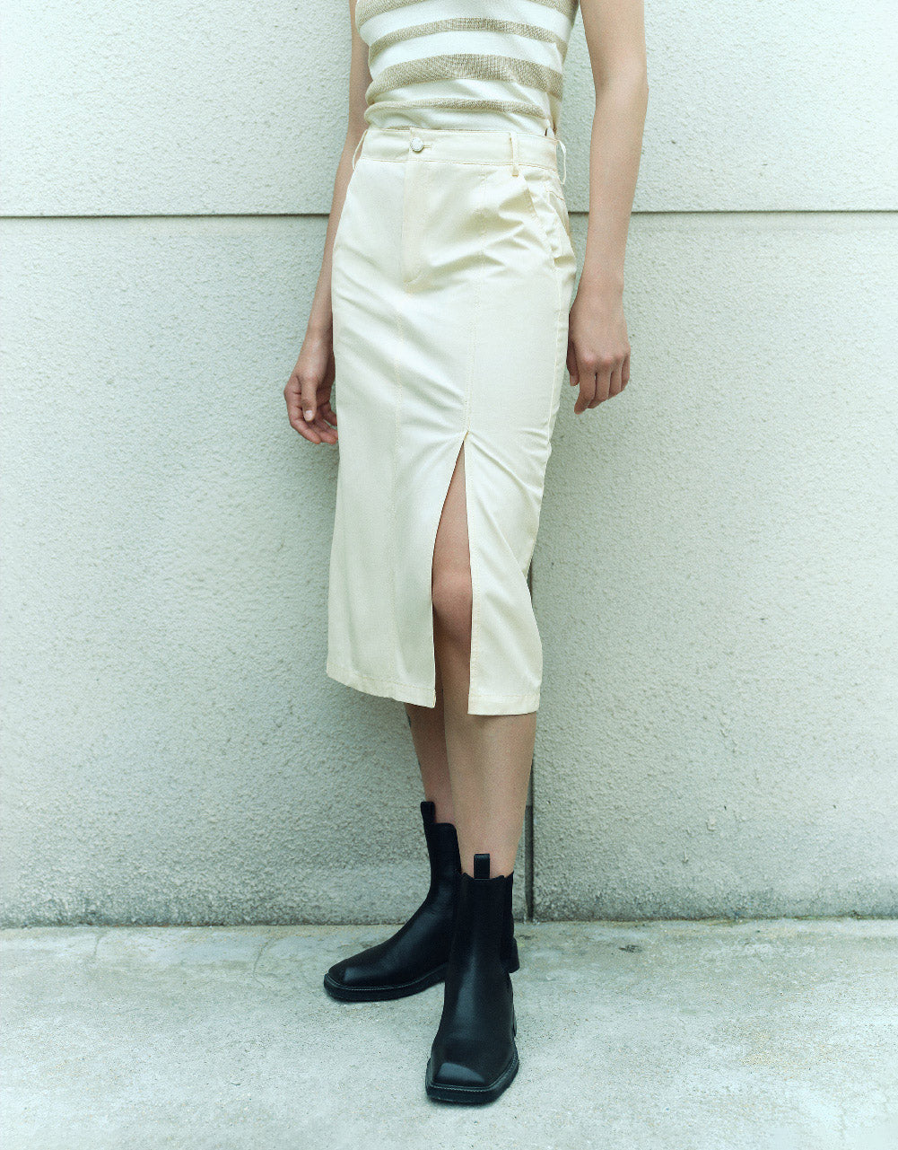 Split Hem Midi A-Line Skirt