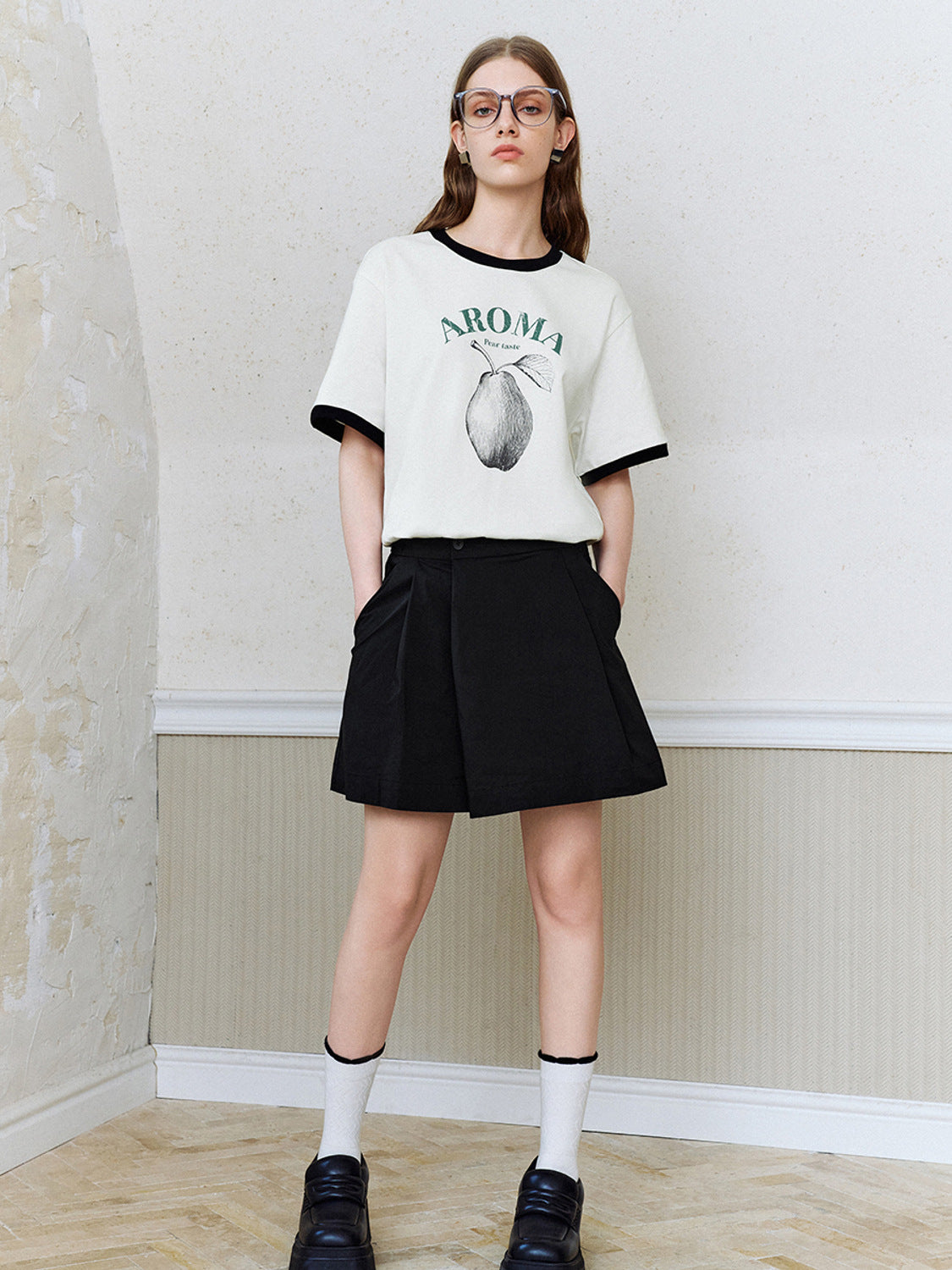 Pleated Short