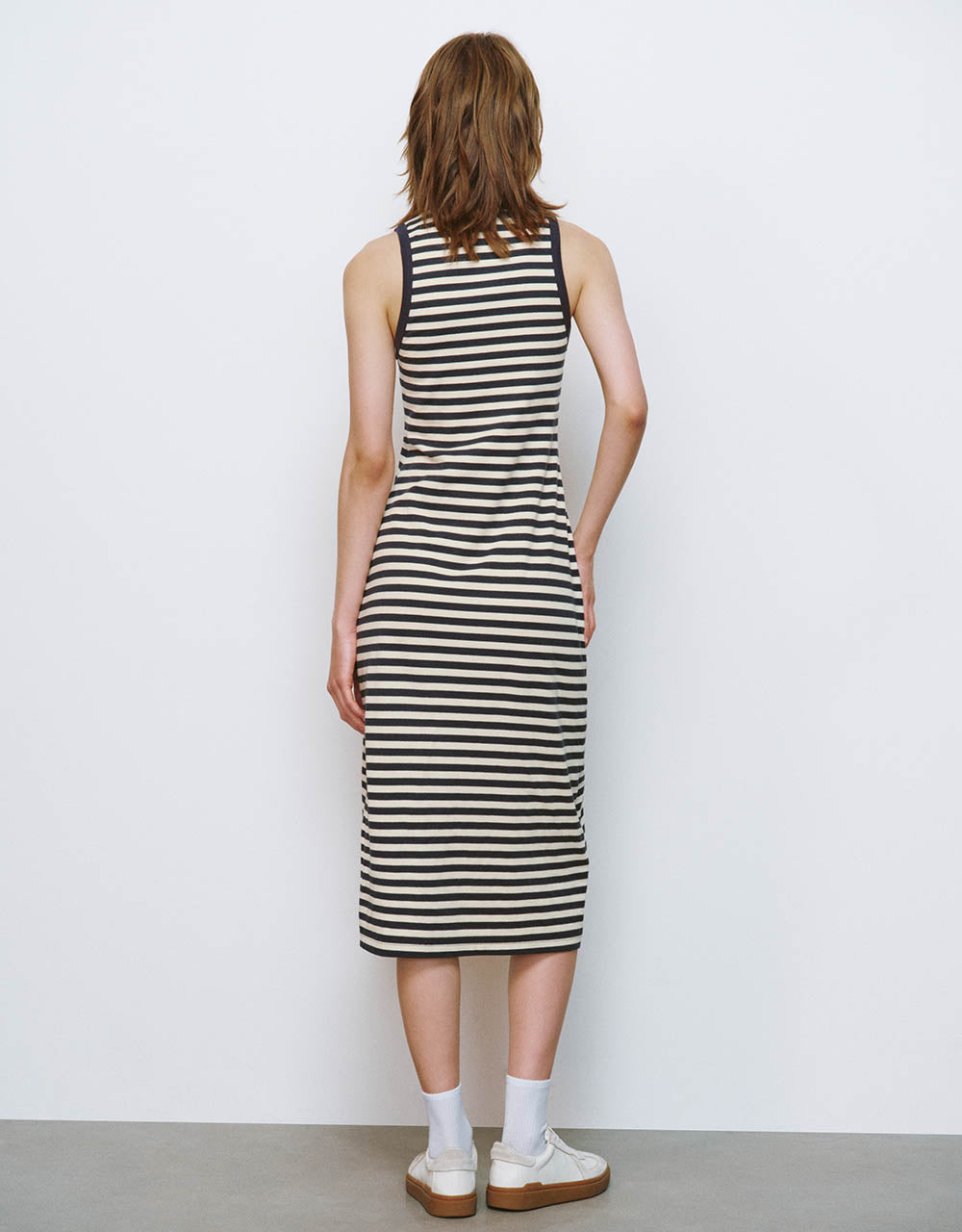 Striped Sleeveless Crew Neck Straight Dress