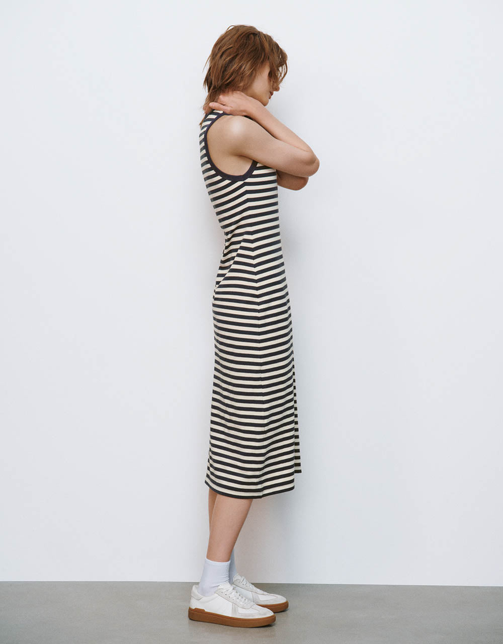 Striped Sleeveless Crew Neck Straight Dress