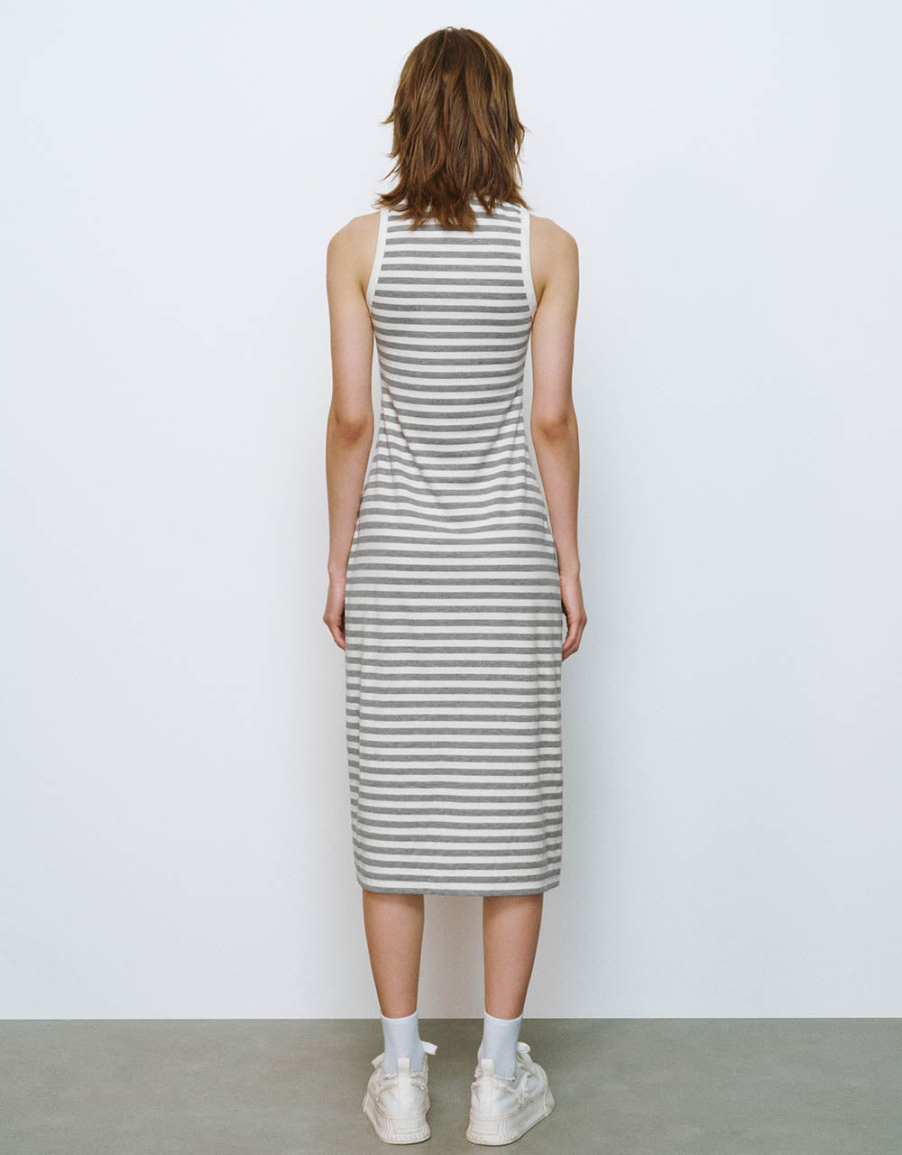 Striped Sleeveless Crew Neck Straight Dress