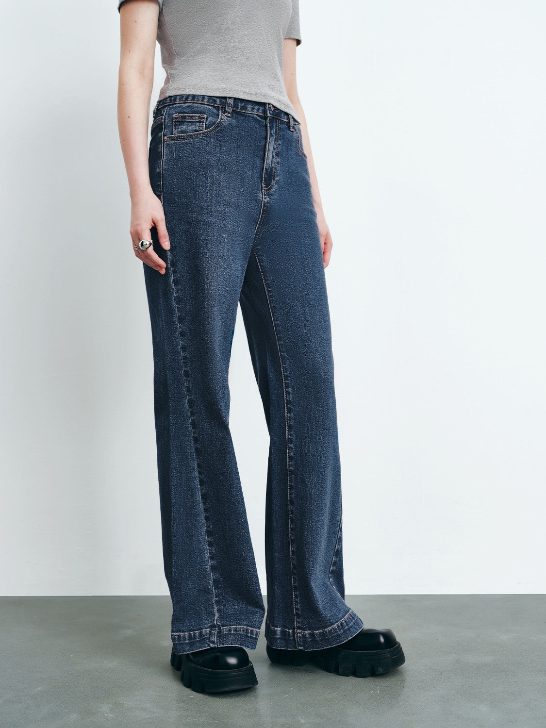 Flare Jeans