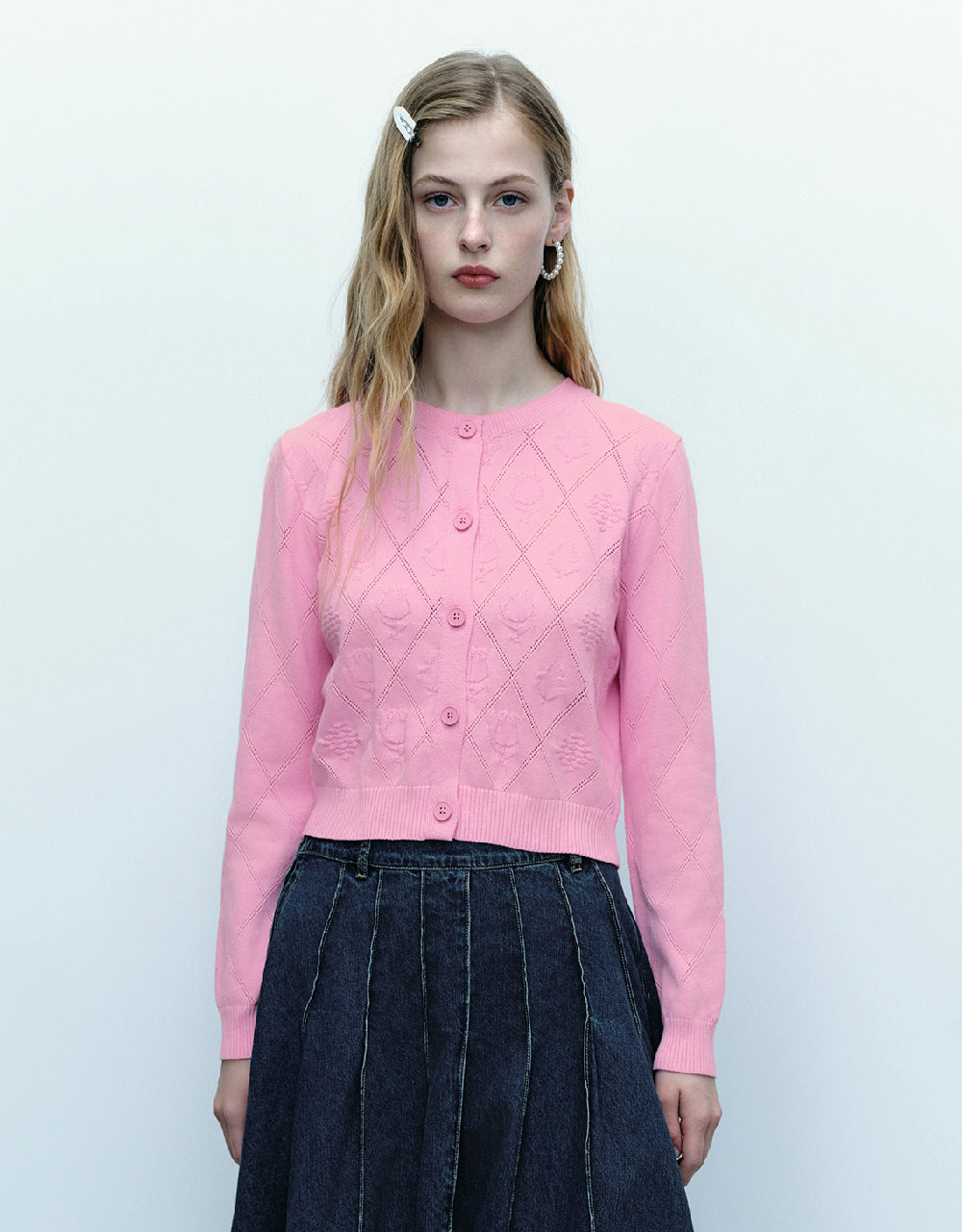 Embossed Crew Neck Knitted Cardigan