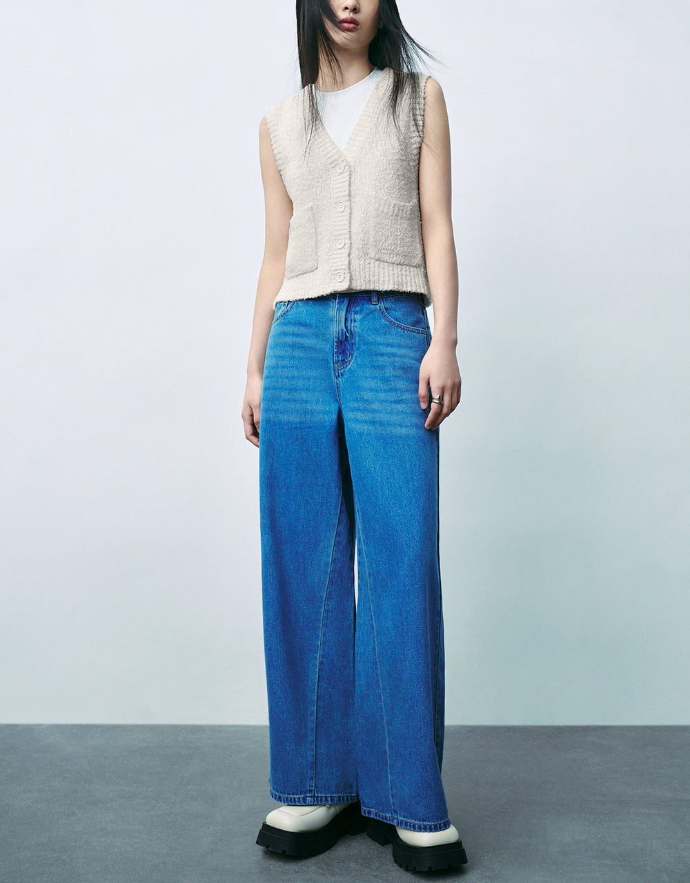 V-Neck Knitted Waistcoat