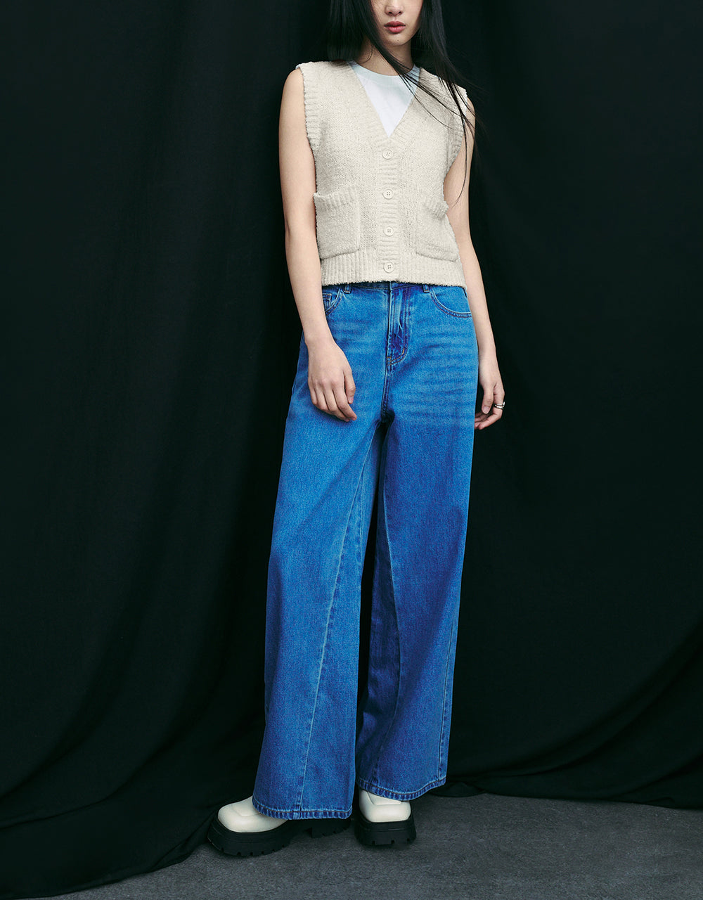 V-Neck Knitted Waistcoat