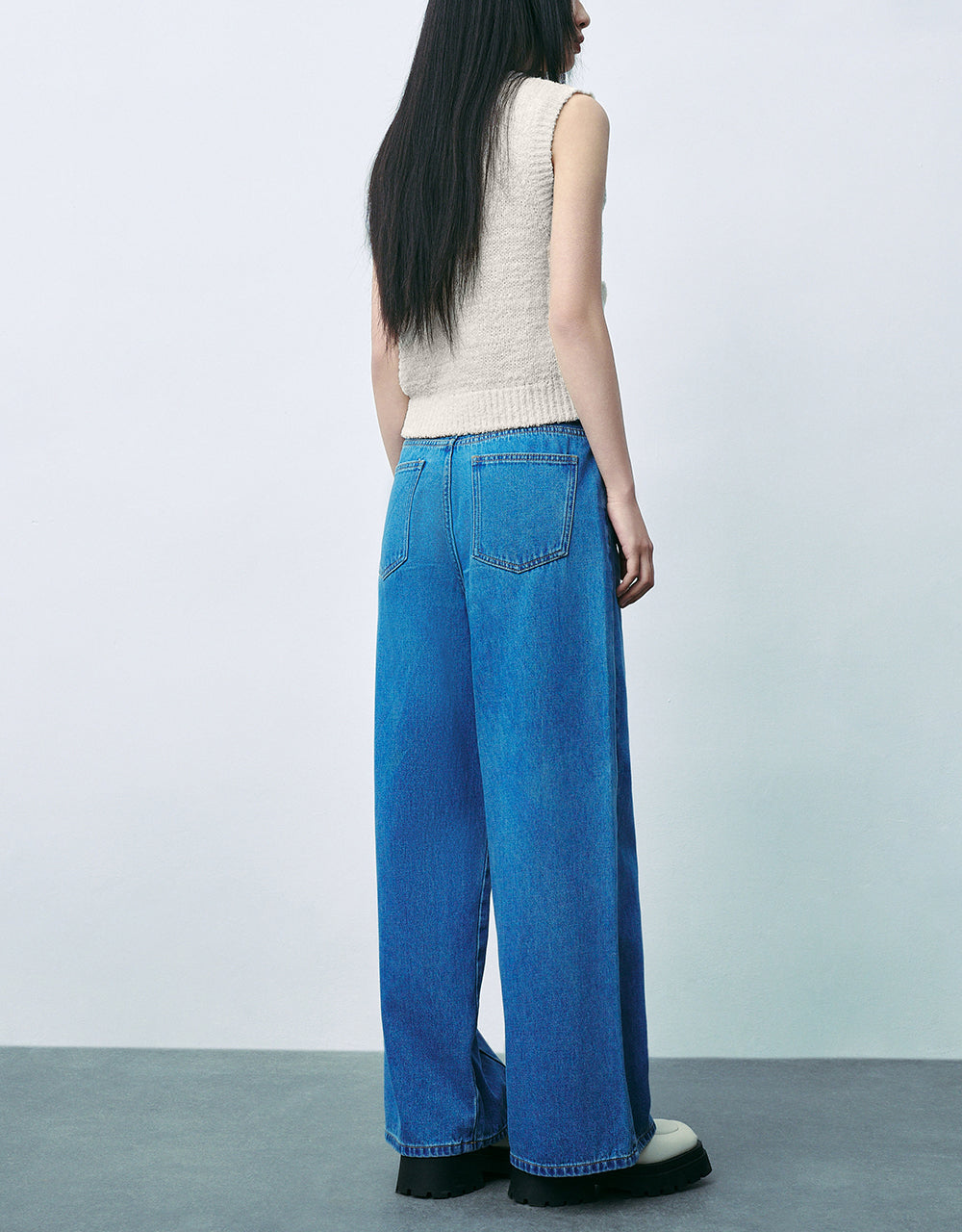 V-Neck Knitted Waistcoat