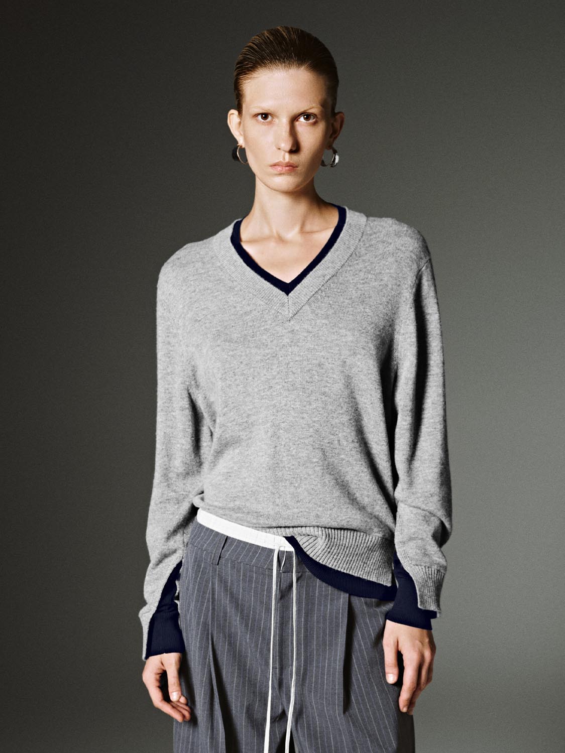 V-Neck Long Sleeve Knitted T-Shirts