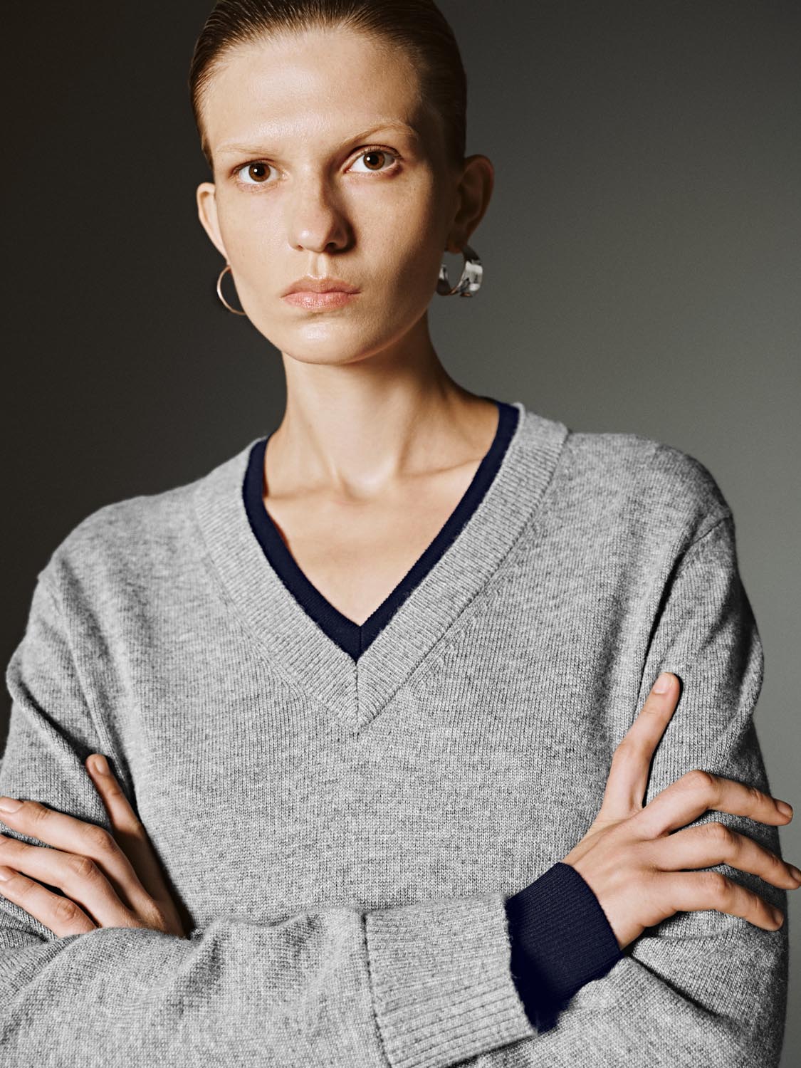 V-Neck Long Sleeve Knitted T-Shirts