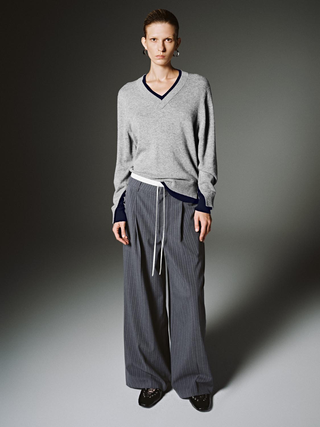 V-Neck Long Sleeve Knitted T-Shirts