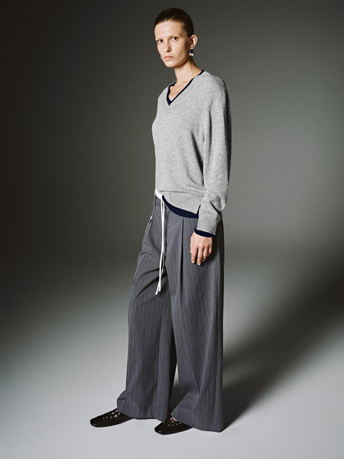 V-Neck Long Sleeve Knitted T-Shirts