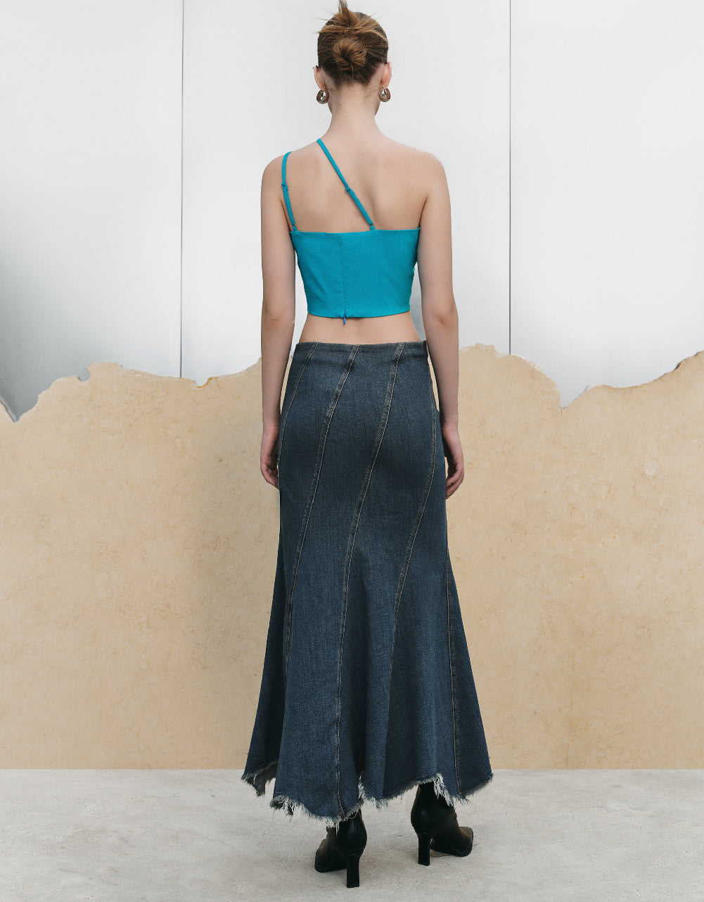 Square-Cut Collar Cami Top