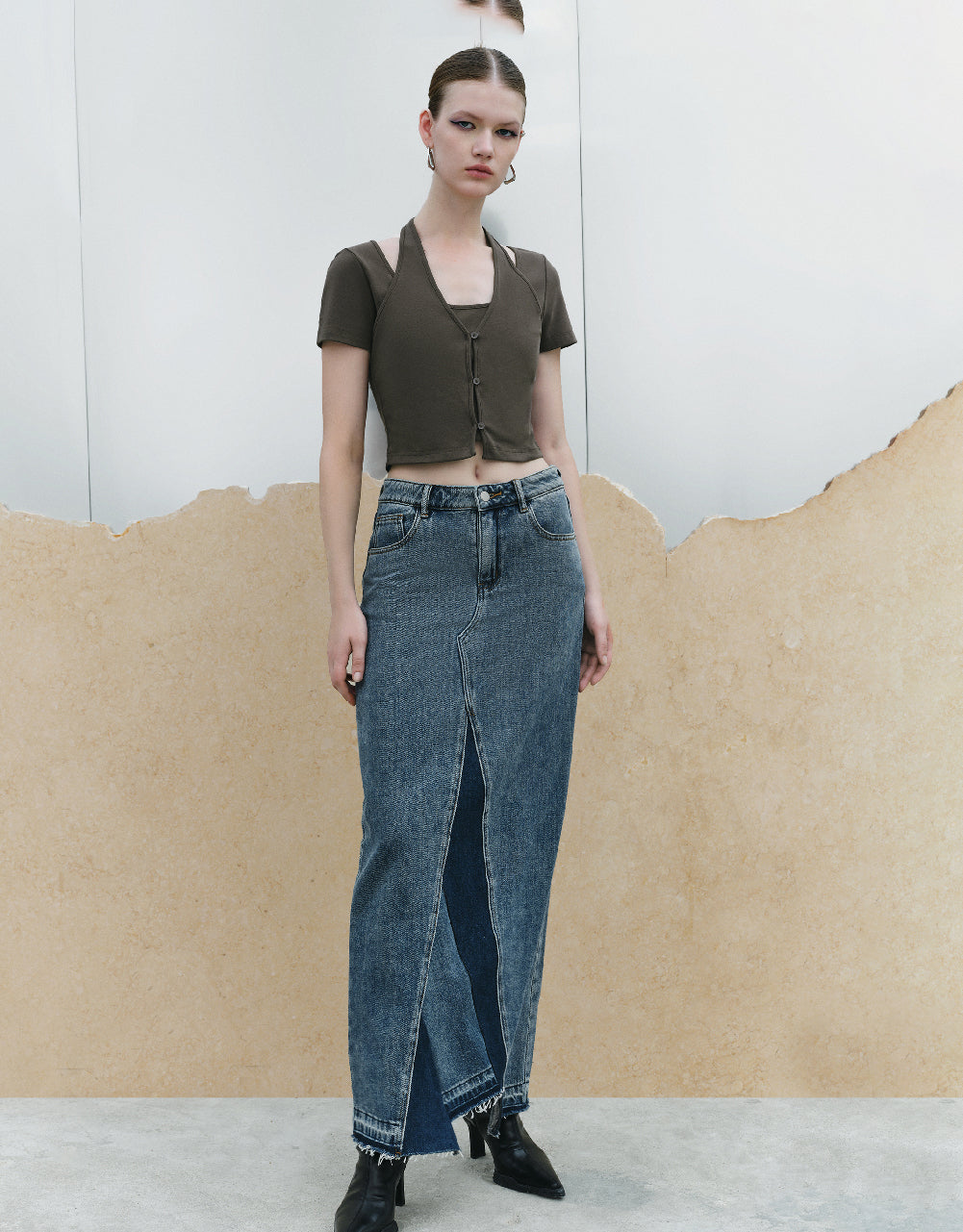 Short Sleeve V-Neck T-Shirt