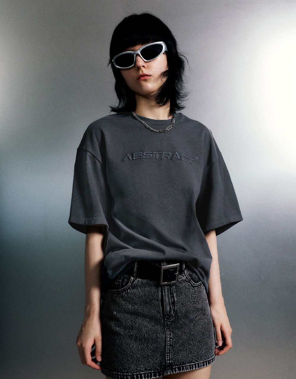 Abstract Embossed Crew Neck Loose T-Shirt