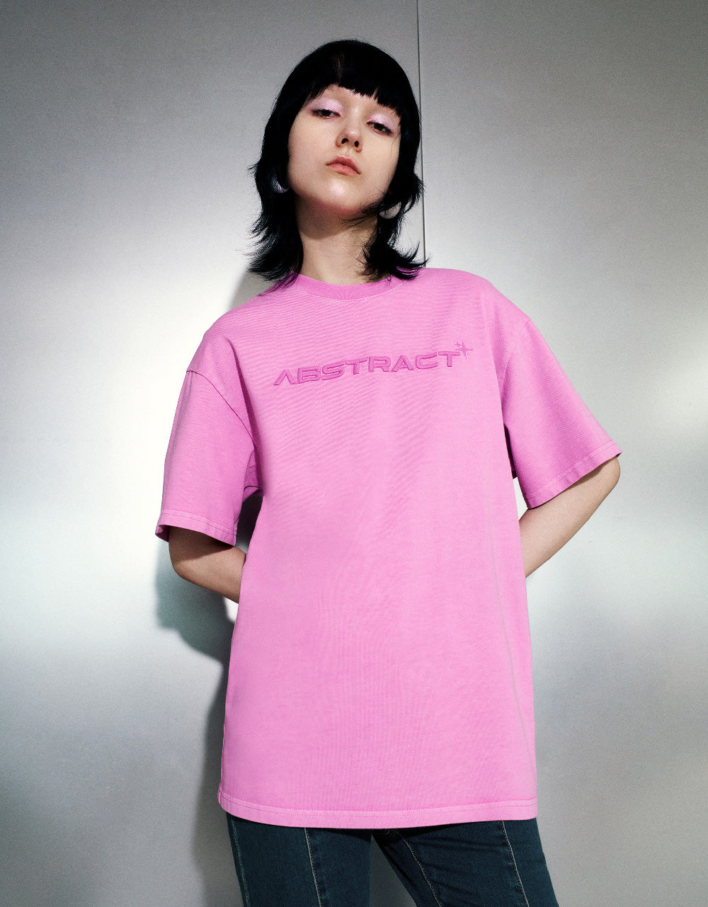 Abstract Embossed Crew Neck Loose T-Shirt