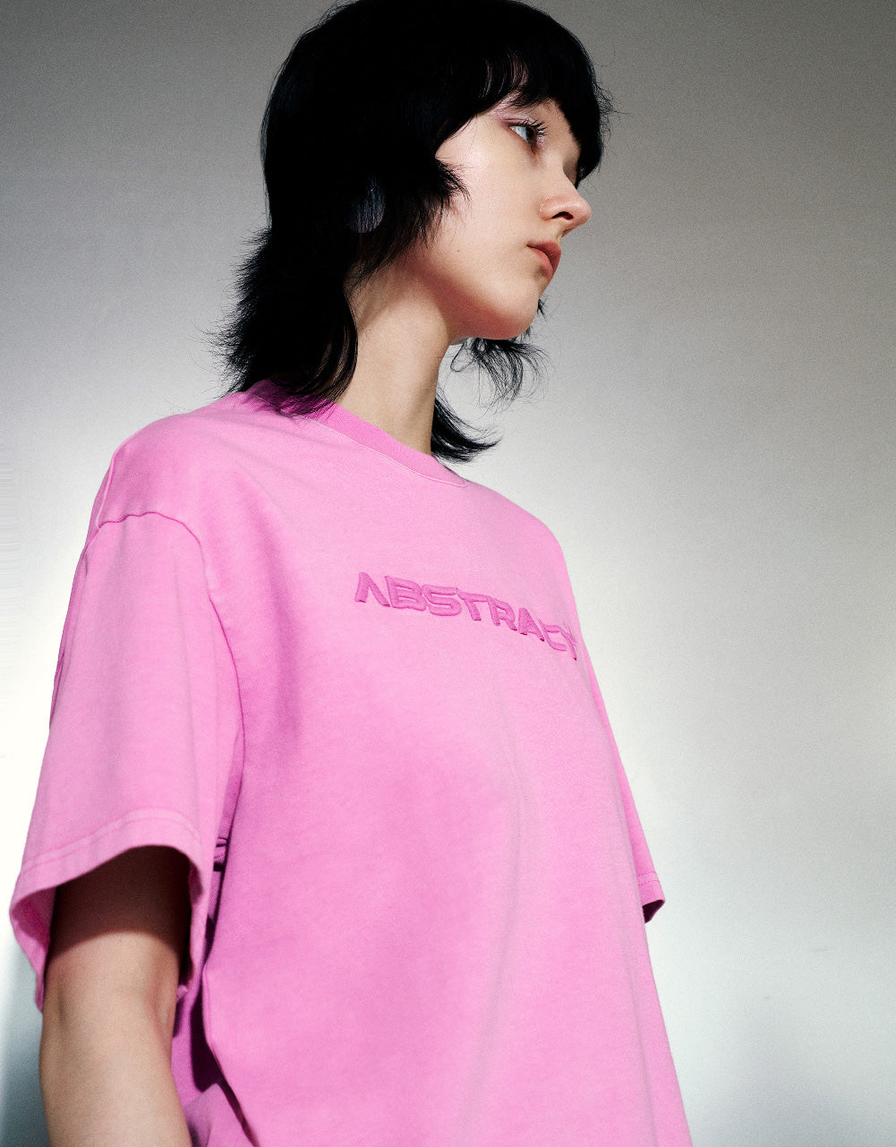 Abstract Embossed Crew Neck Loose T-Shirt