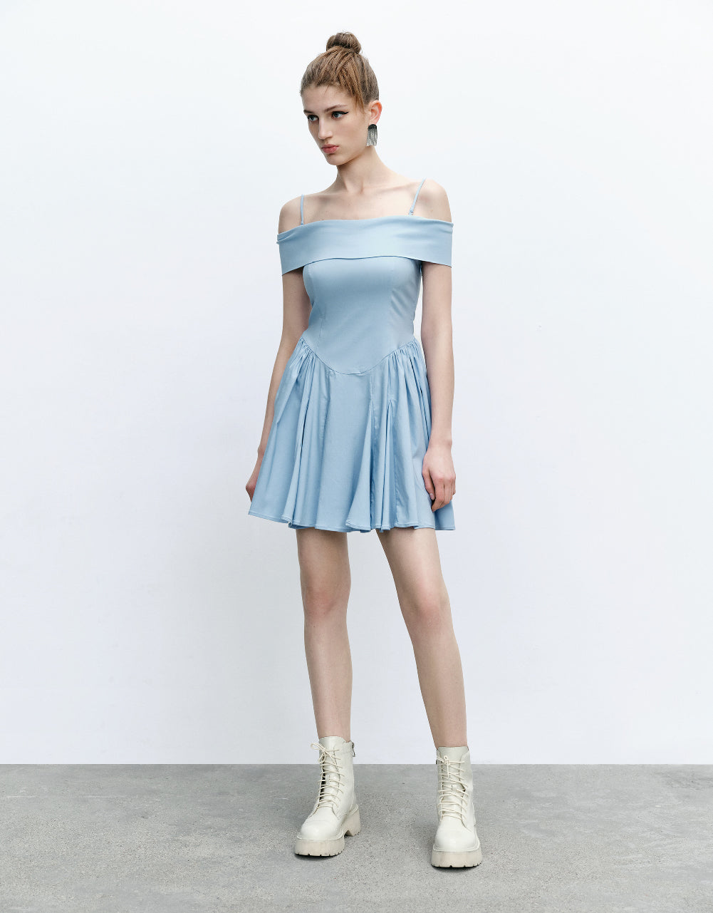 Sleeveless Off-Shoulder A-Line Dress