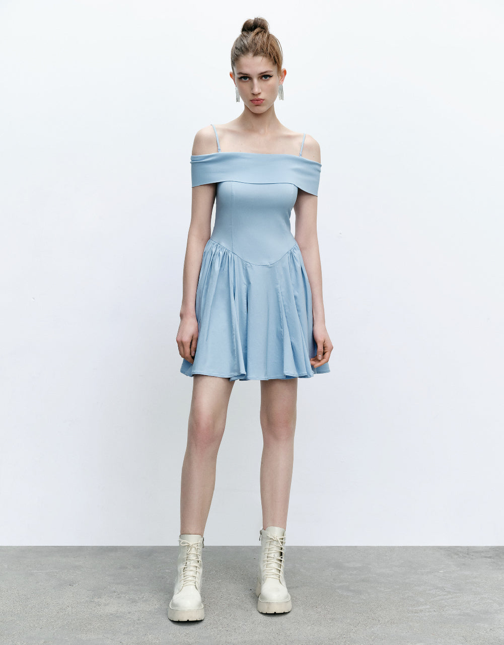 Sleeveless Off-Shoulder A-Line Dress