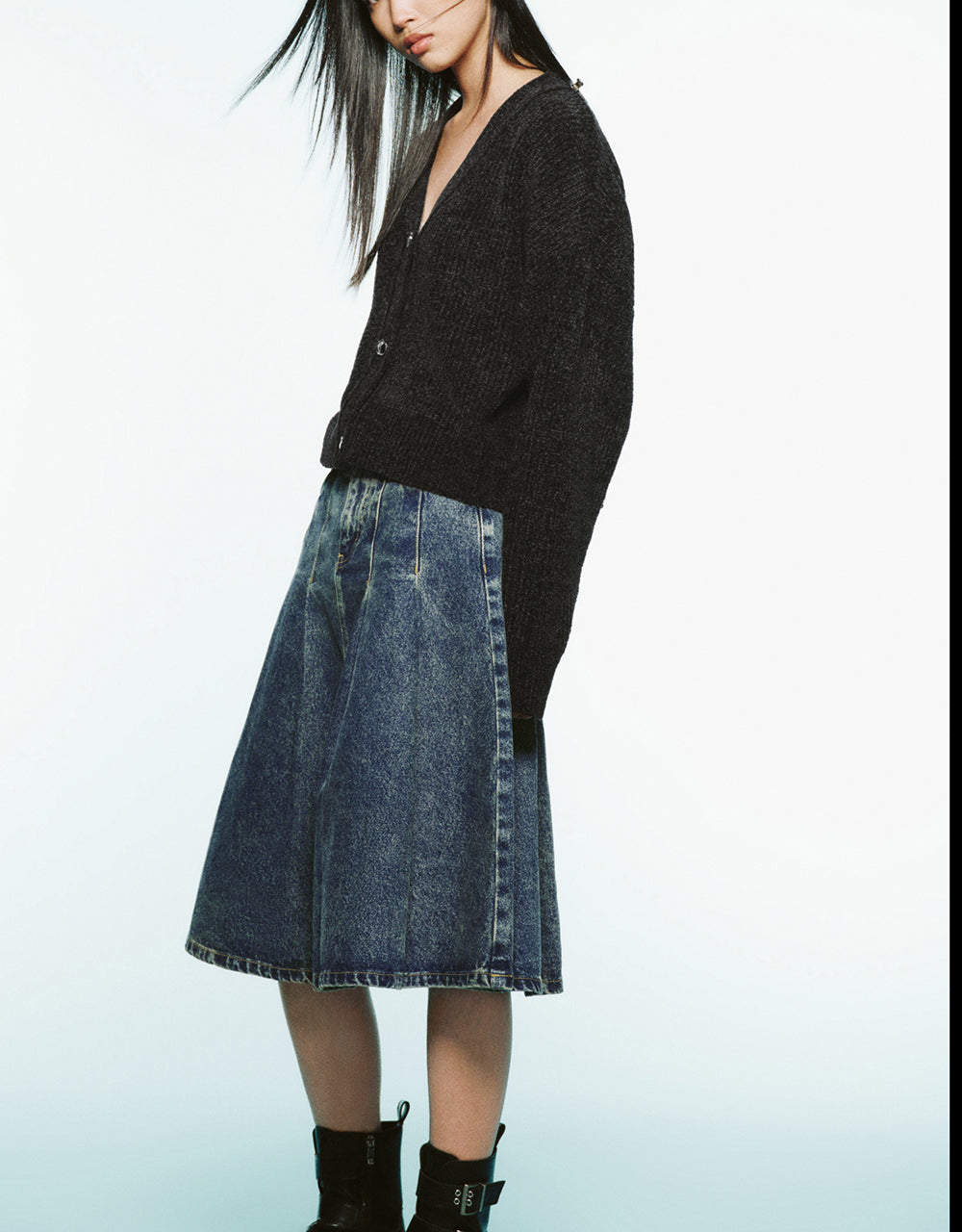 Drop Shoulder Sleeve V-Neck Knitted Cardigan