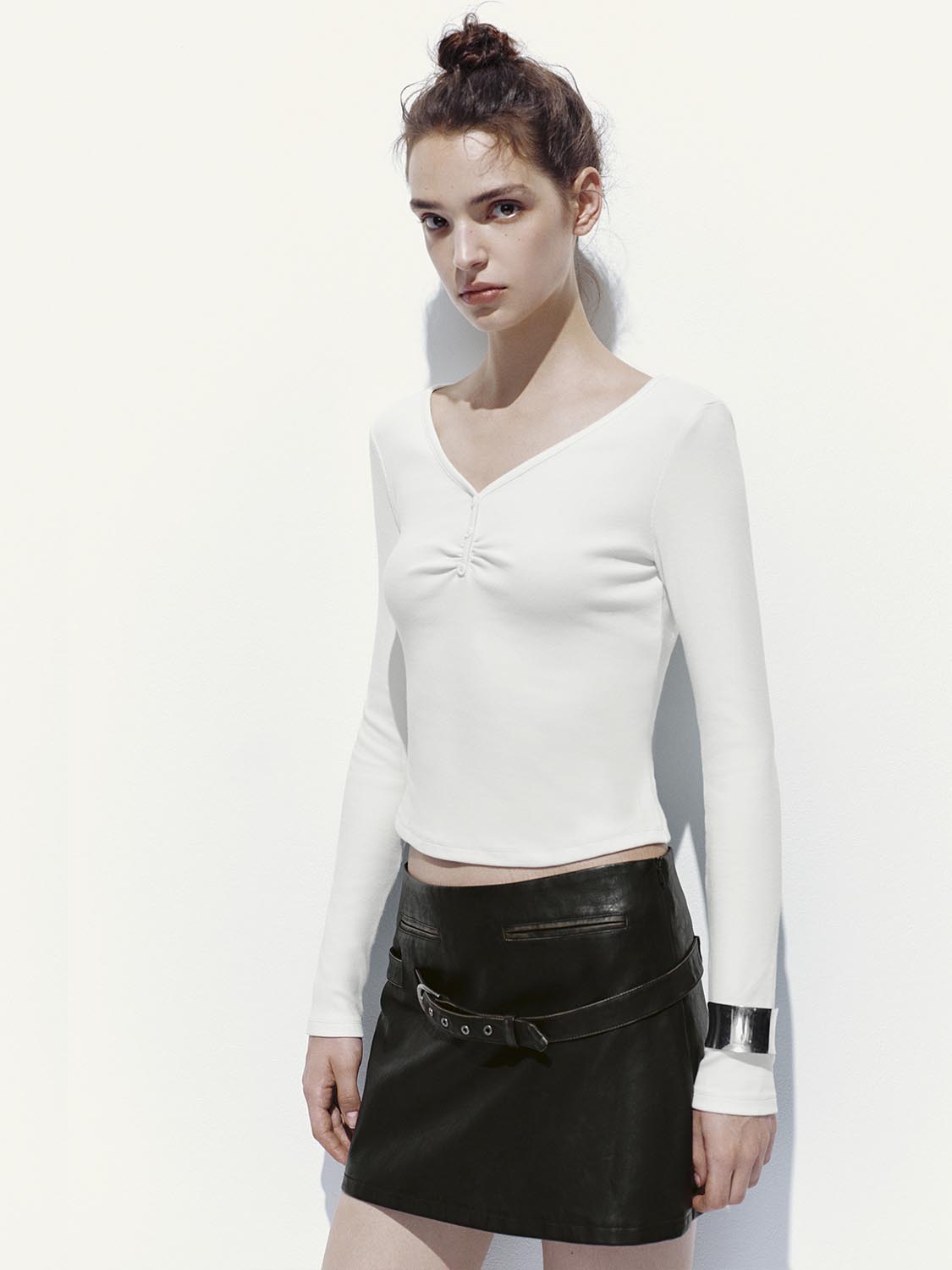 Button Top V-Neck Long Sleeve T-Shirts