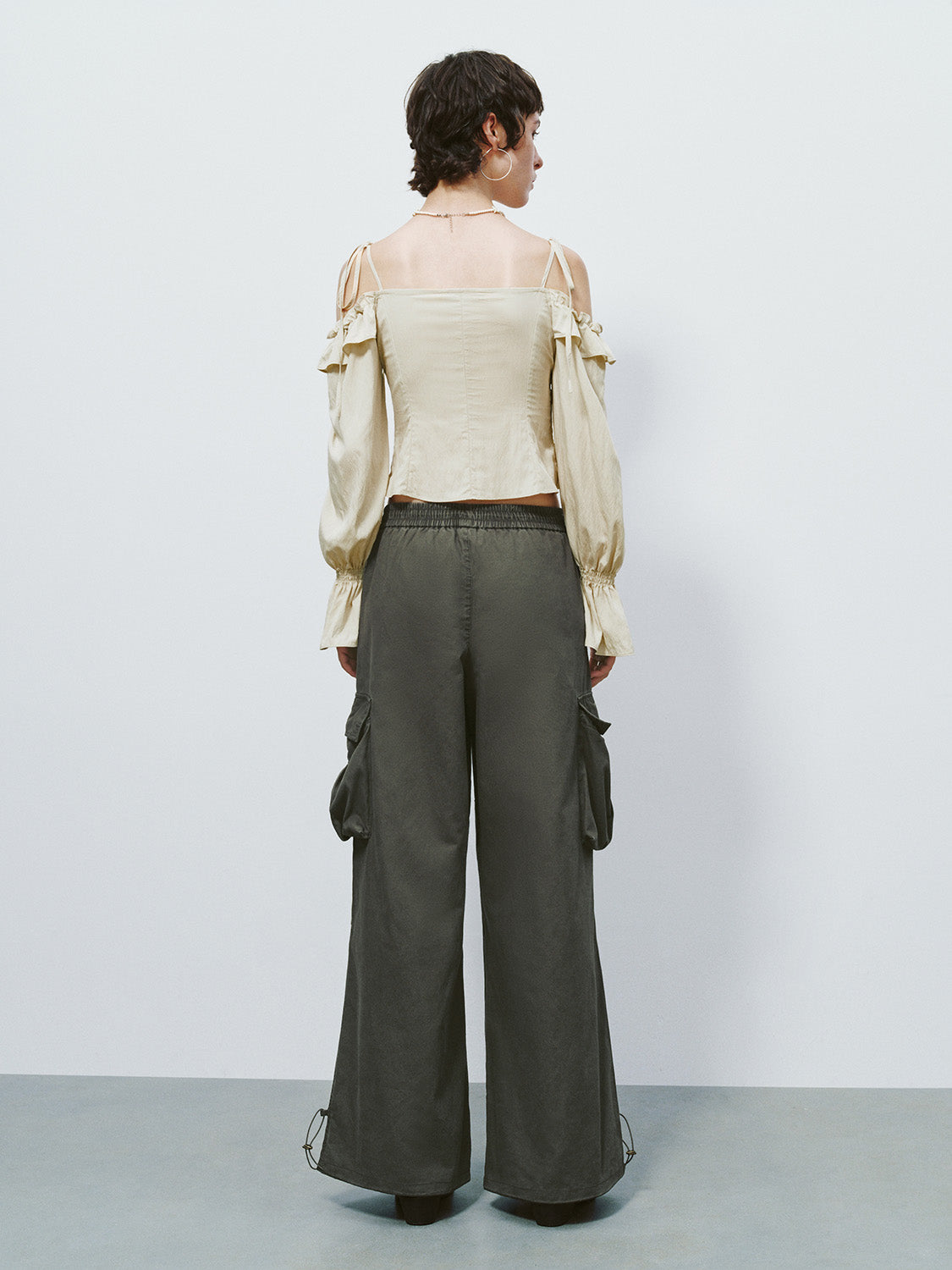 Off-Shoulder Straight Overhead Shirt