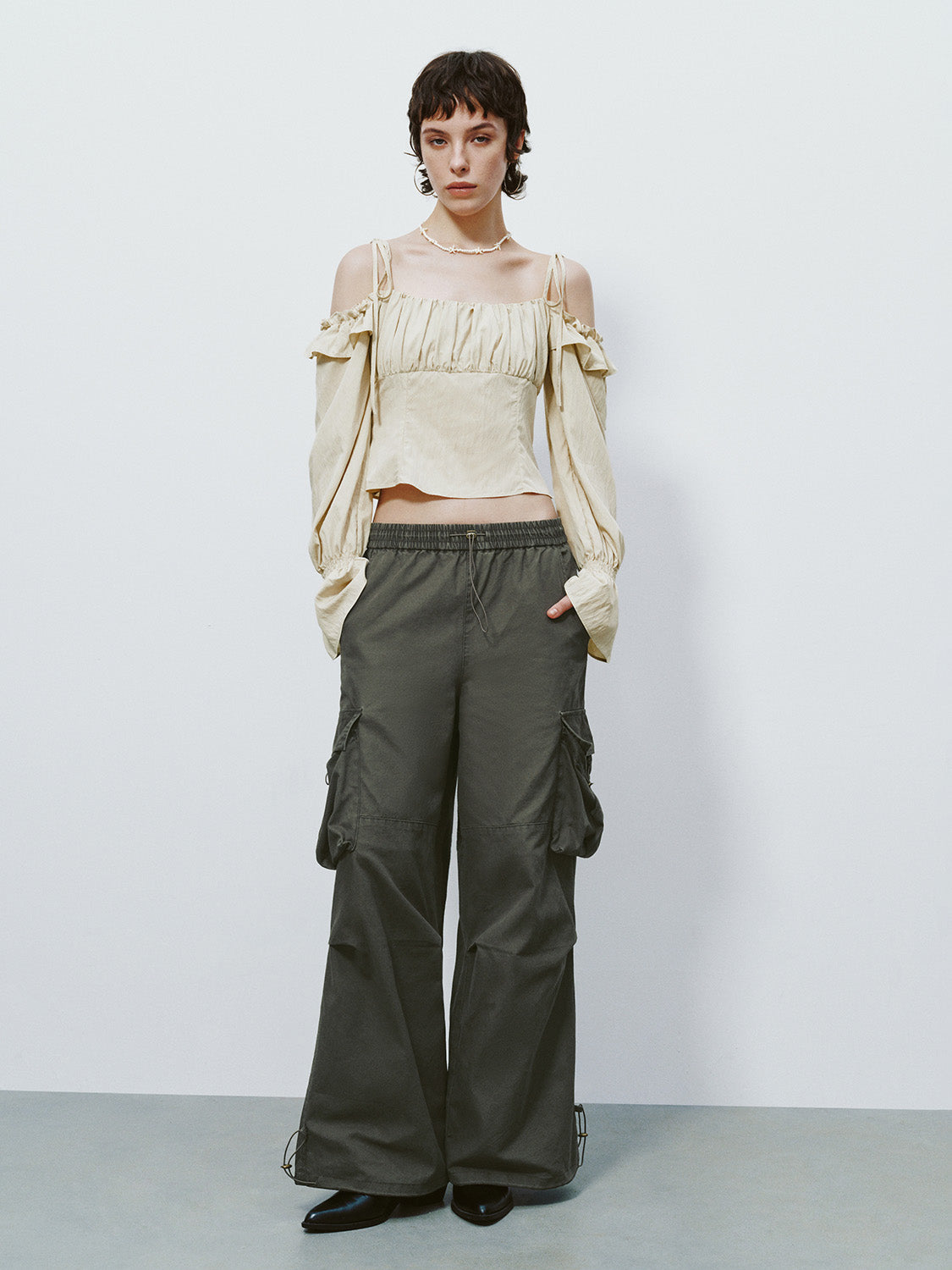 Off-Shoulder Straight Overhead Shirt