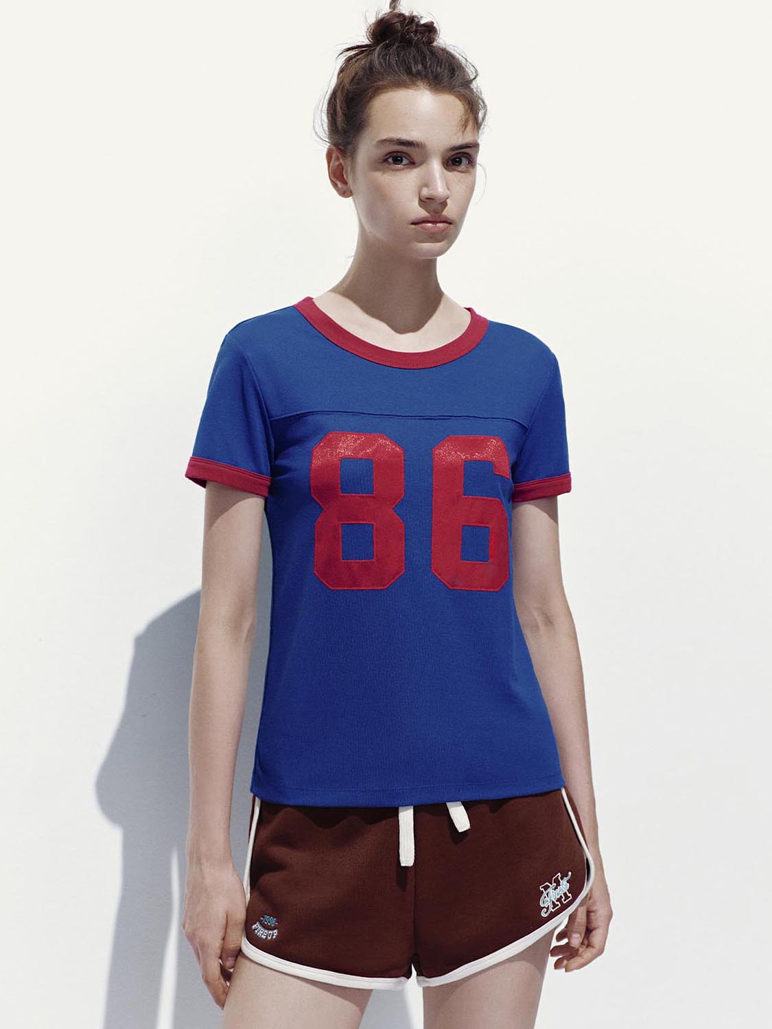Contrast-Color Print T-Shirts