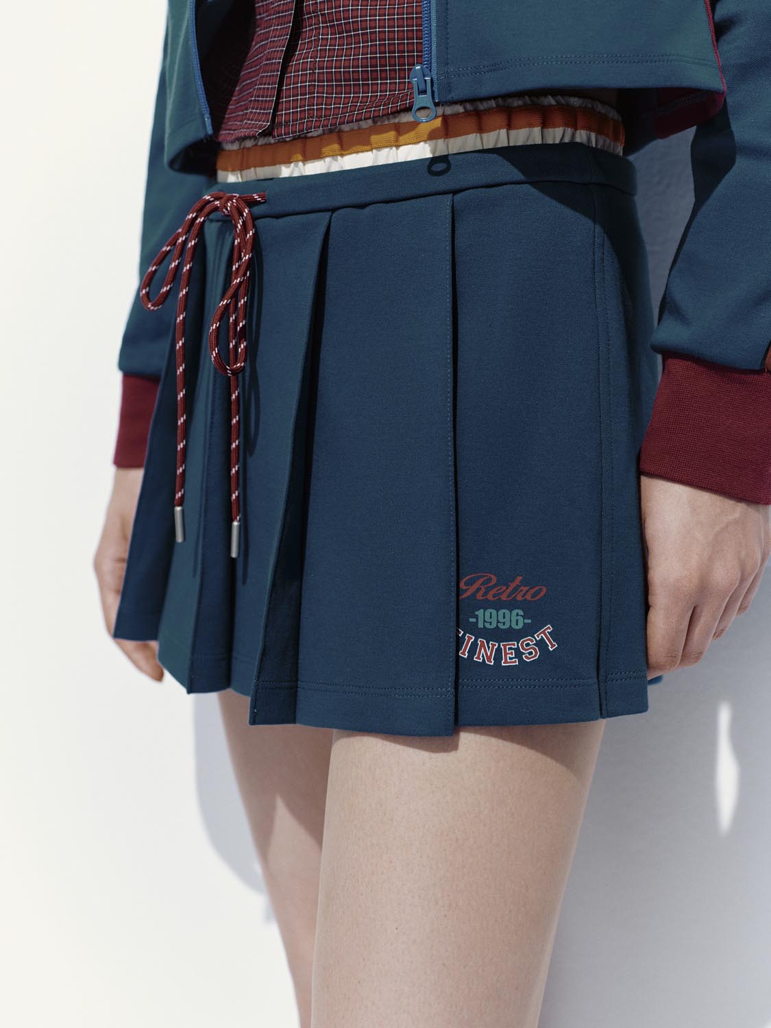 2 In 1 Spliced Drawstring Shorts
