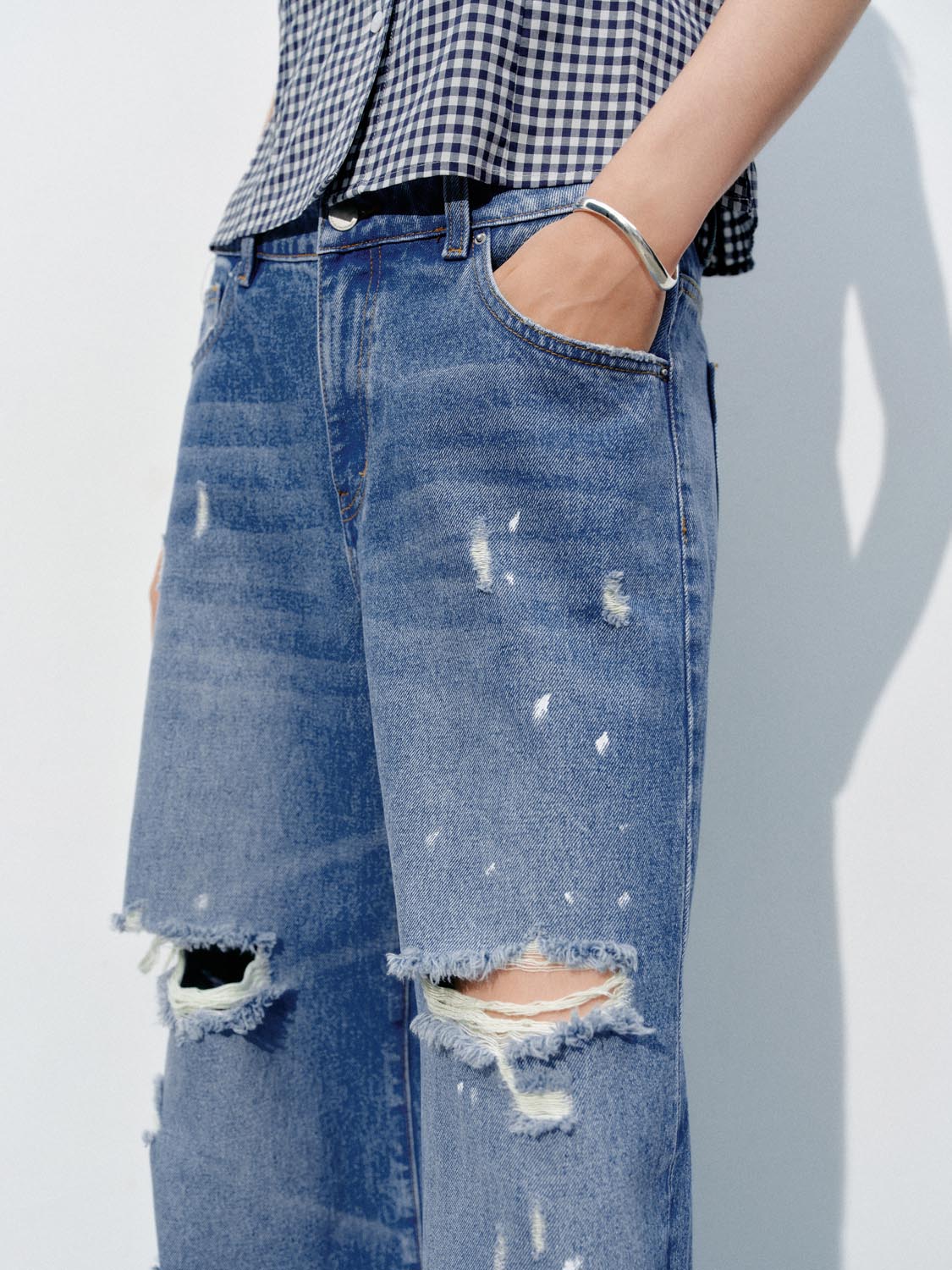 Ripped Wide-Leg Jeans