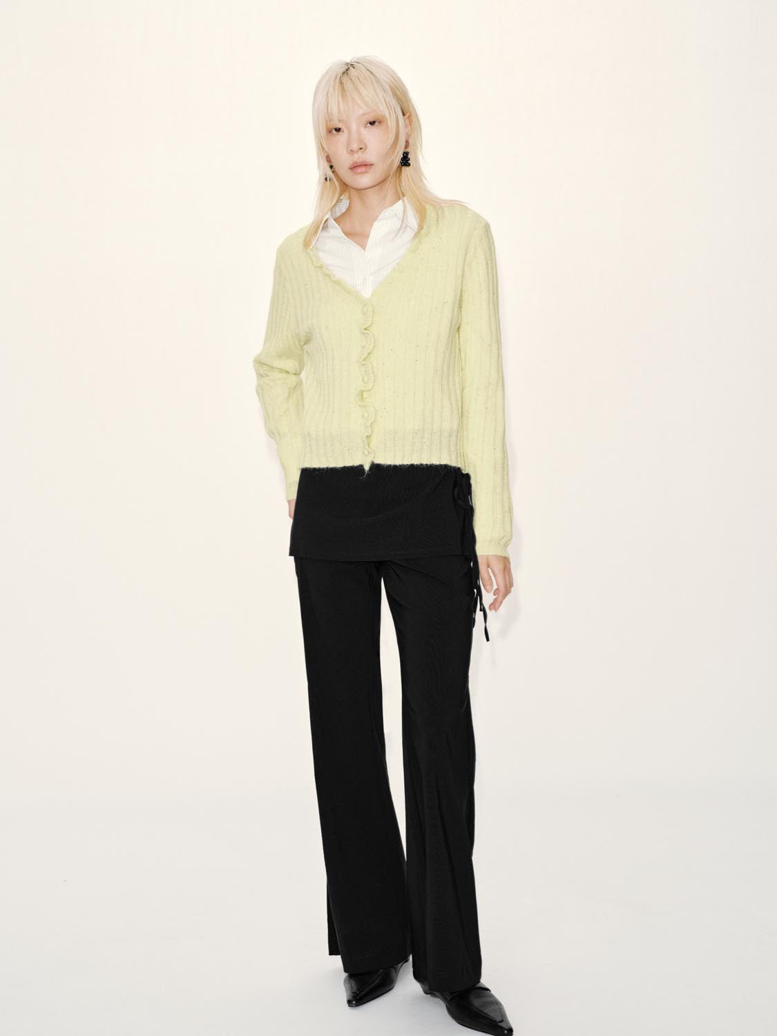 Ruffle Hem V-Neck Knitted Cardigans