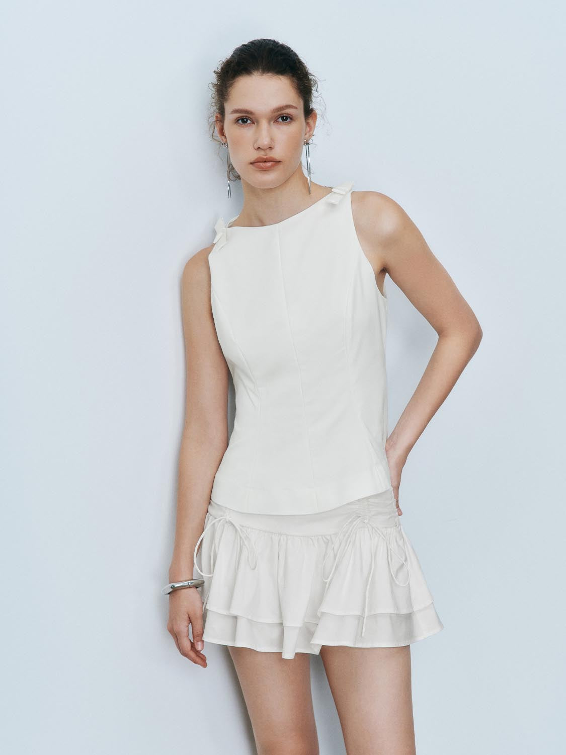 Overhead Sleeveless Shirt