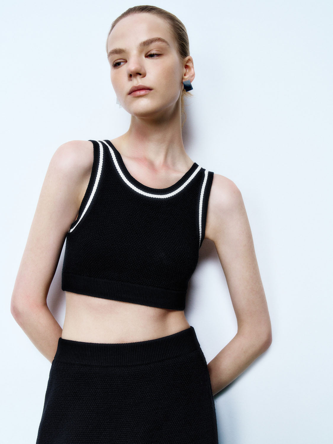 Knitted Cropped Vests