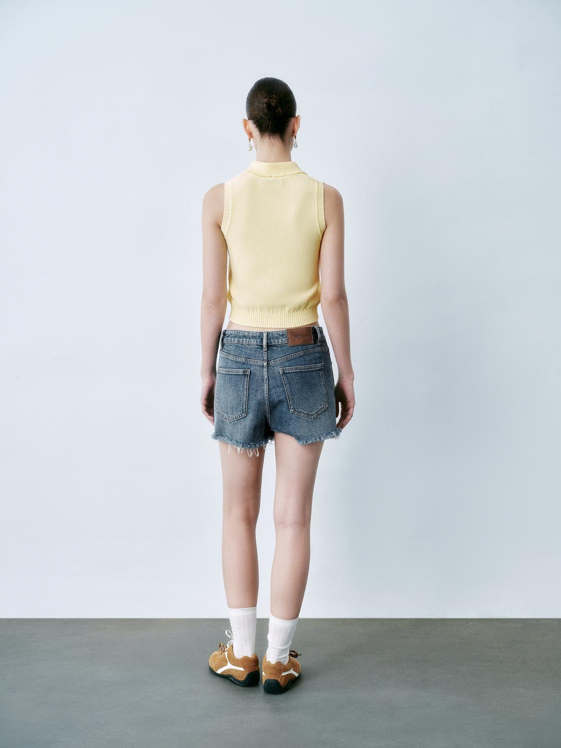 Knitted Sleeveless Cardigans