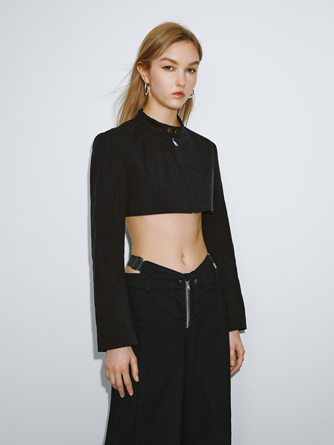 Cropped Straight Jacket