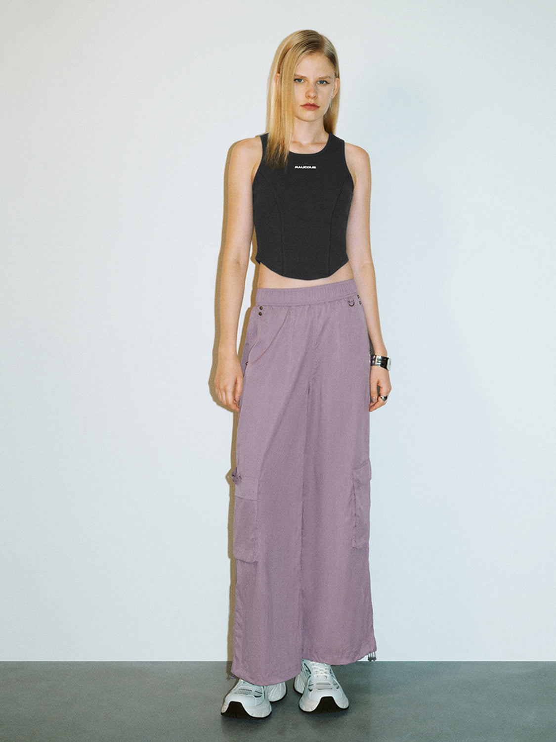 Crew Neck Skinny Tank Top