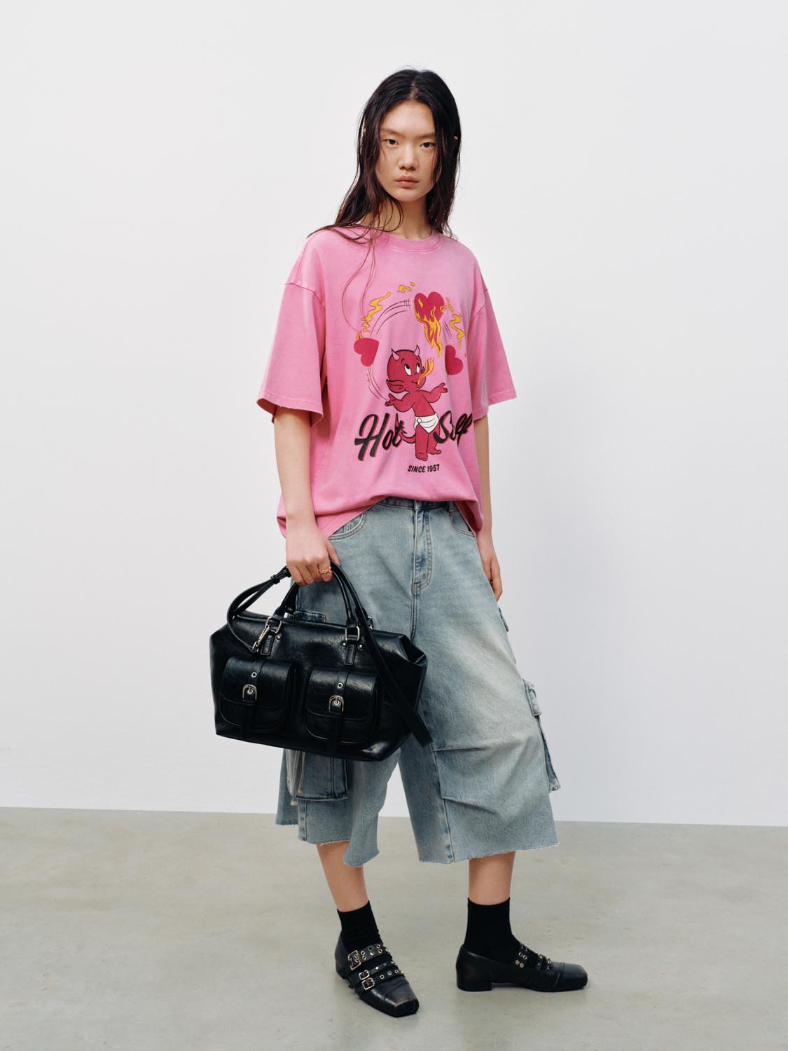 เสื้อยืดคอกลมพิมพ์ลาย