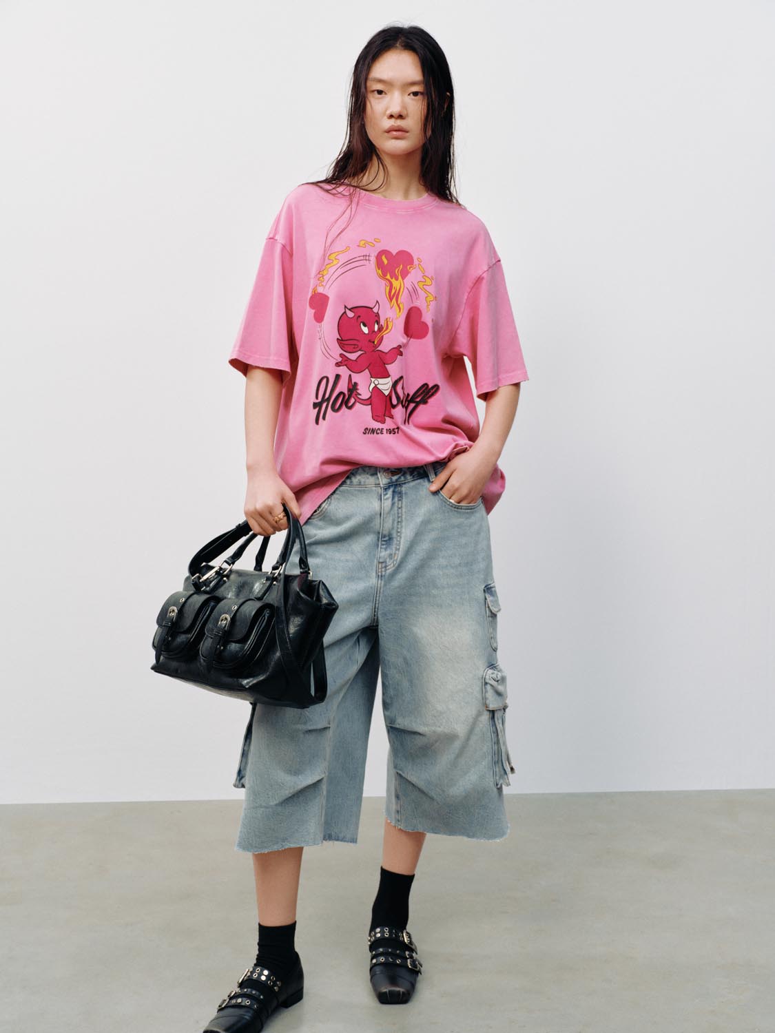 เสื้อยืดคอกลมพิมพ์ลาย