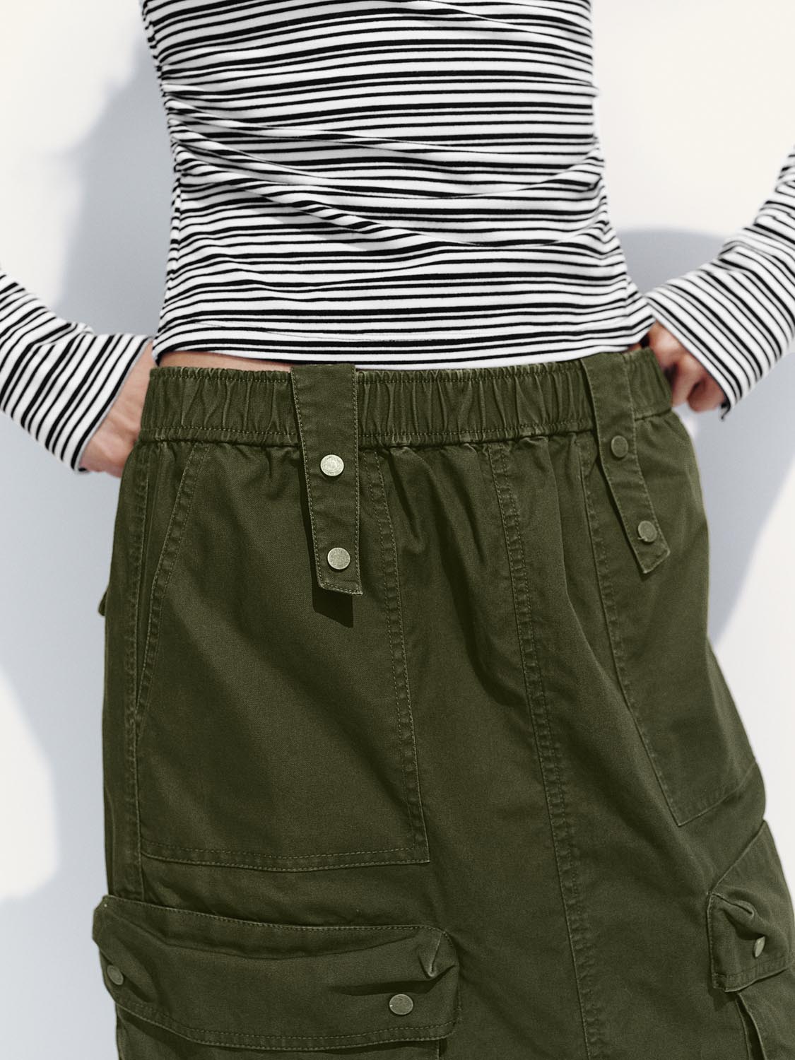 Flap Pocket Straight Skirts