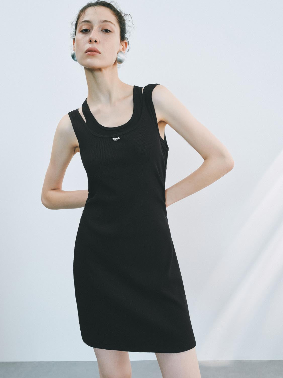 Sleeveless Skinny-Fit Dresses