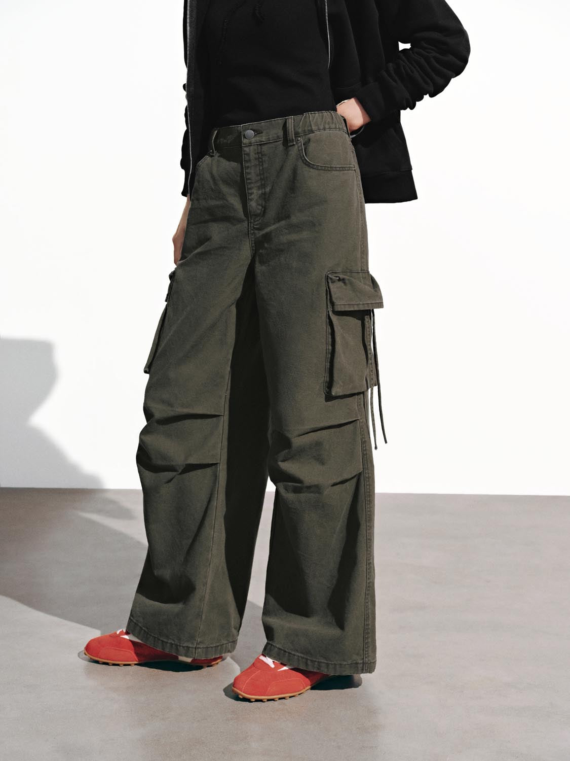 Flap Pocket Flare Leg Jeans