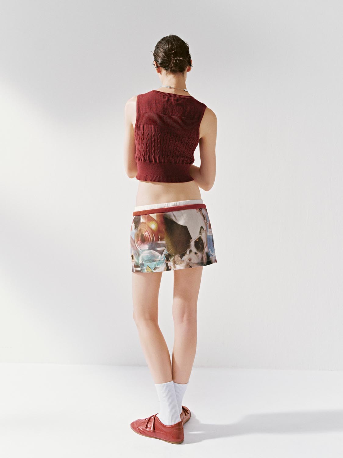 Knitted Cropped Tank Tops