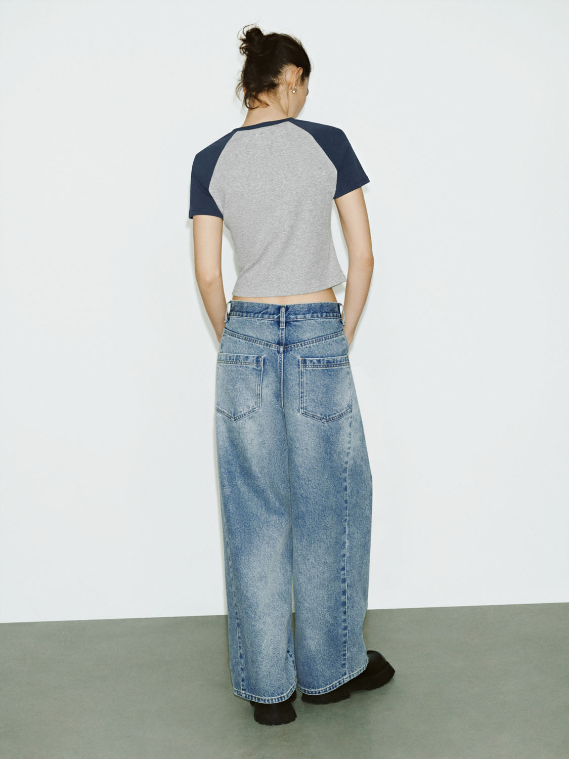 Raglan Sleeve Skinny T-Shirts