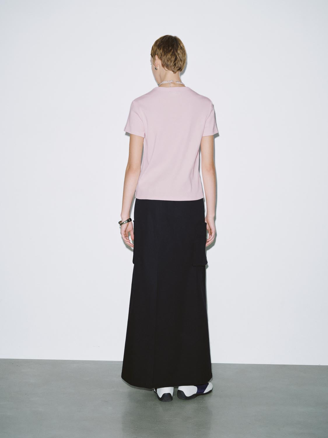 T-Shirts – URBAN REVIVO Thailand