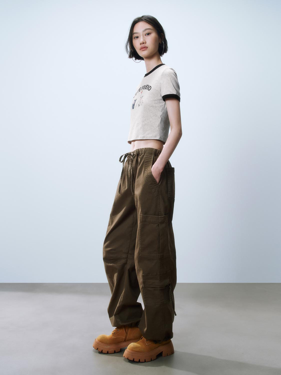 Cropped Short Sleeve T-Shirts